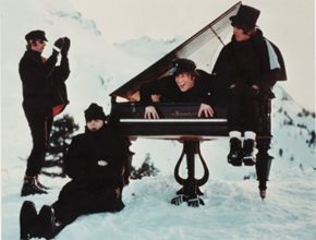 Os Beatles nas primeiras meias-noites de 2015