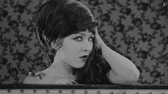 Viagem ao fim do mudo em março com Sternberg, Griffith e Renoir